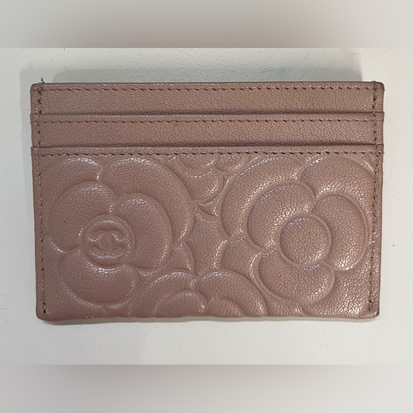Authentic Chanel card holder - Picture 2 of 2